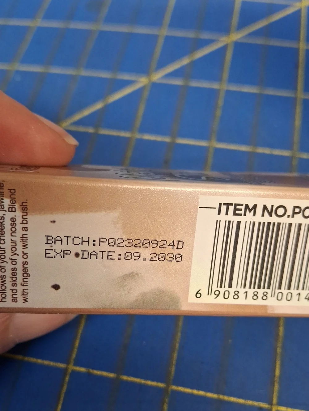 Pagevine Match Stix 7.1g New In Box - 04 Mocha